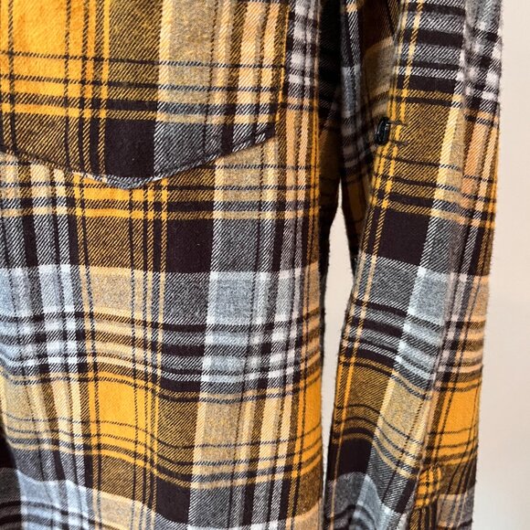 Risen Los Angeles Yellow Brown Plaid Frayed Hem Flannel Shirt Size L 100% Cotton - Picture 3 of 7
